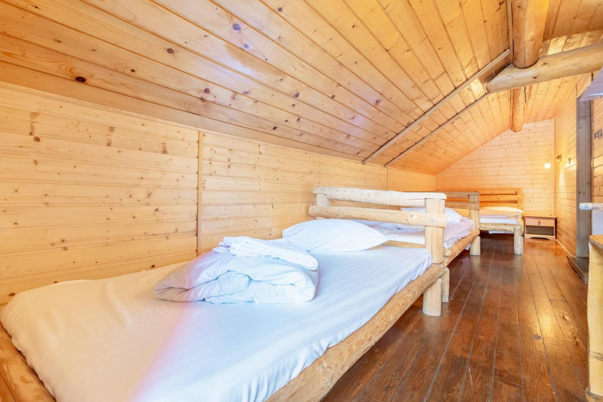 Resort 7 Crai - Cabana Baciu Zărneşti Exterior foto